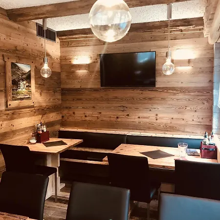 Channa Aparthotel Saas-Almagell