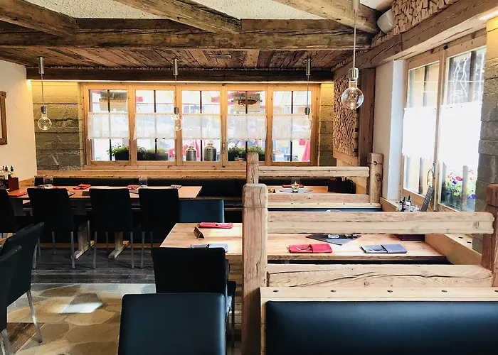 Channa Aparthotel 3*