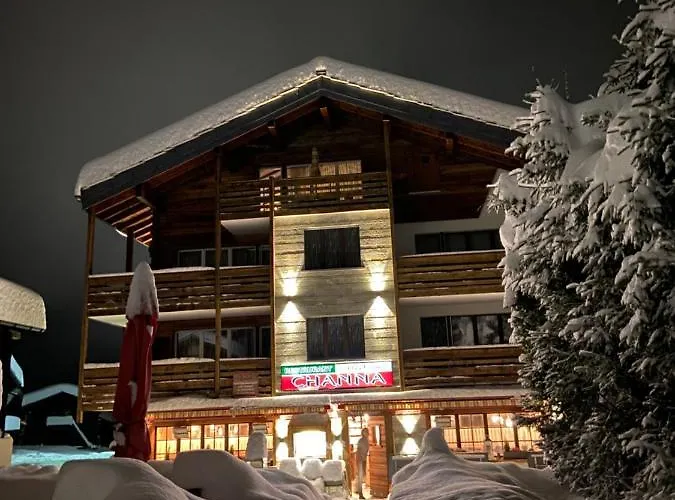 Channa Aparthotel 3*